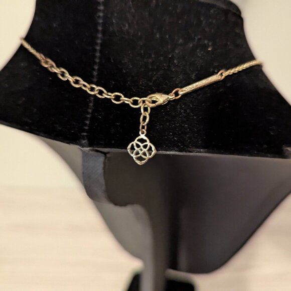 Kendra Scott Signed White Sparkly Oval Gem with Gold Tone Chain Necklace - Picture 10 of 13